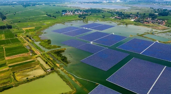 中國十三省最大光伏電站在這里！欽州康熙嶺的光伏電站能排上號了嗎？