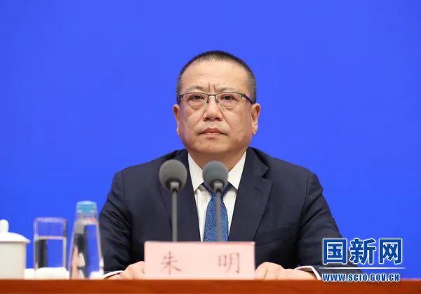 國家能源局：大力發(fā)展光伏發(fā)電、風(fēng)電等可再生能源；多管齊下解決消納問題