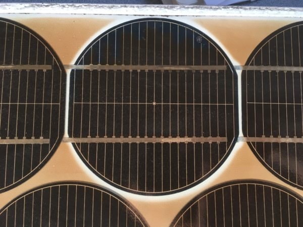 光伏發(fā)電超25年最新證據(jù)：40歲的老電站還在發(fā)電！